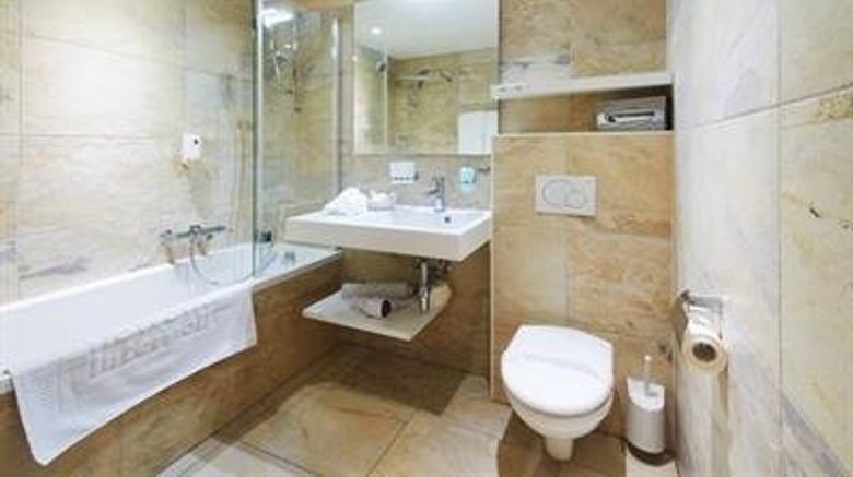 <b>Aparthotel helvetia Intergolf Room</b>. Images powered by <a href="https://www.leonardoworldwide.com/" title="Leonardo Worldwide" target="_blank">Leonardo</a>.