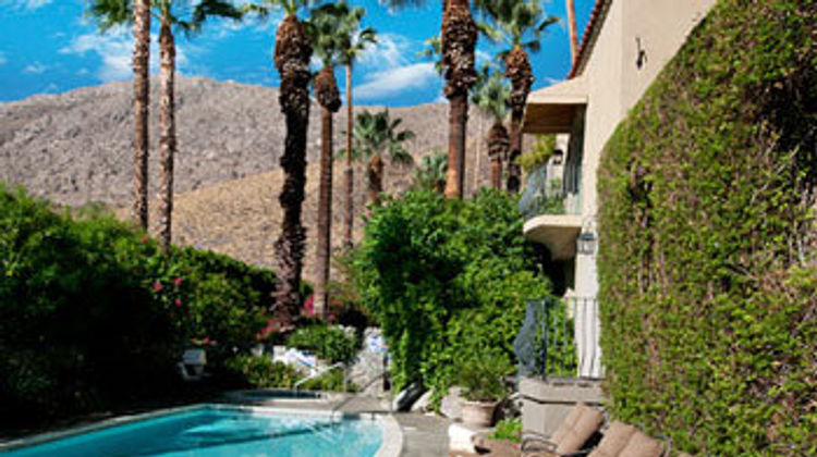 The Willows Historic Palm Springs Inn Exterior