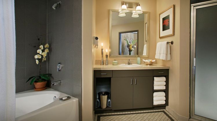 Magnolia Dallas Downtown Room