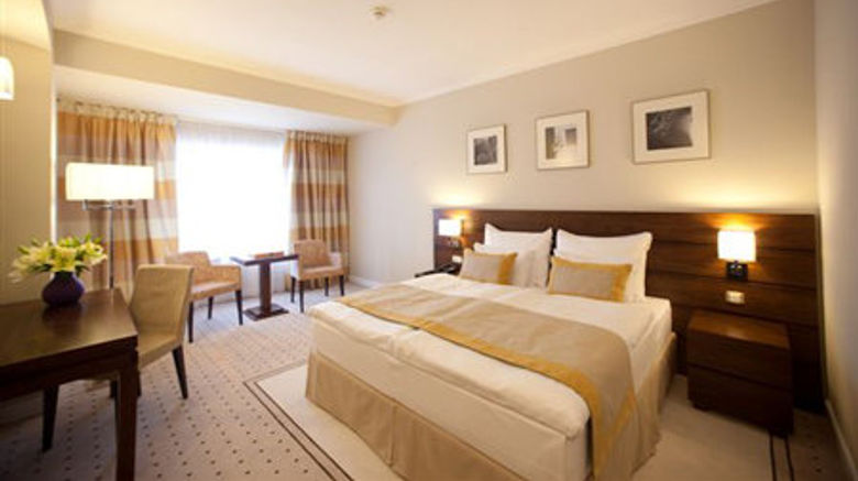 <b>Capital Plaza Hotel Bucharest Room</b>. Images powered by <a href="https://www.leonardoworldwide.com/" title="Leonardo Worldwide" target="_blank">Leonardo</a>.