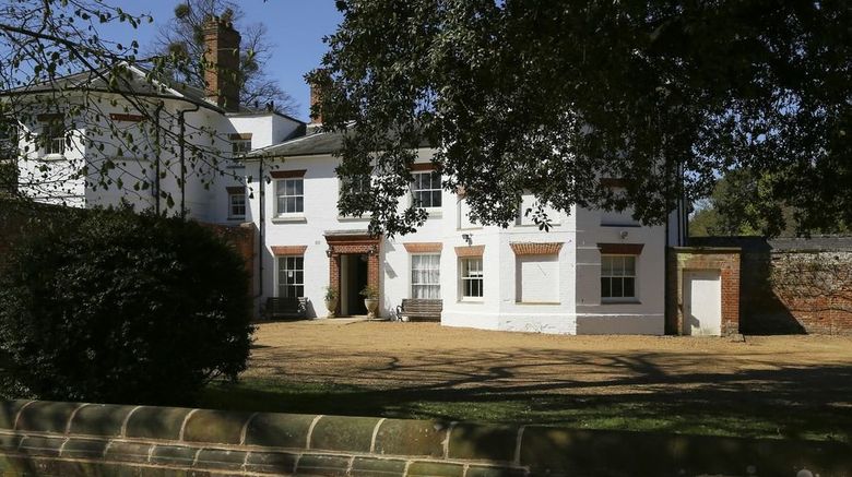 <b>The Ickworth Hotel Exterior</b>. Images powered by <a href="https://www.leonardoworldwide.com/" title="Leonardo Worldwide" target="_blank">Leonardo</a>.