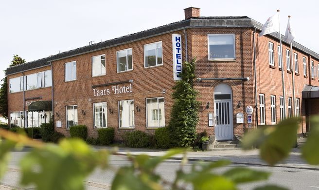 Taars Hotel Exterior