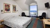 Hvalpsund Faergekro Room