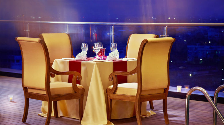 <b>Vivanta Kolkata EM Bypass Restaurant</b>. Images powered by <a href="https://www.leonardoworldwide.com/" title="Leonardo Worldwide" target="_blank">Leonardo</a>.