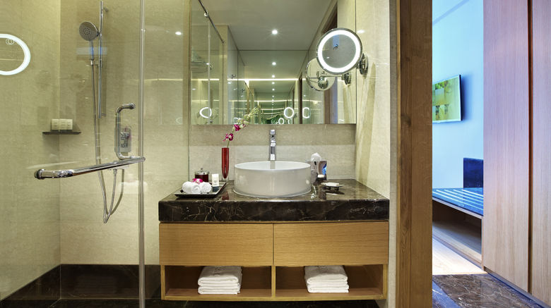 <b>Vivanta Chennai, IT Expressway Room</b>. Images powered by <a href="https://www.leonardoworldwide.com/" title="Leonardo Worldwide" target="_blank">Leonardo</a>.
