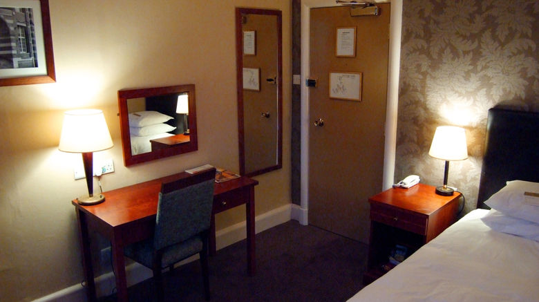 <b>The Manor Hotel Room</b>. Images powered by <a href="https://www.leonardoworldwide.com/" title="Leonardo Worldwide" target="_blank">Leonardo</a>.