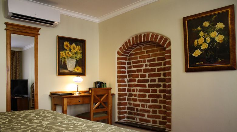 <b>Hotel Petite Fleur Torun Room</b>. Images powered by <a href="https://www.leonardoworldwide.com/" title="Leonardo Worldwide" target="_blank">Leonardo</a>.