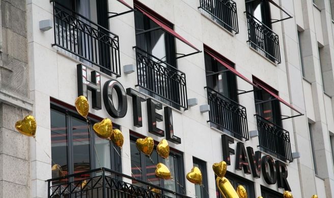 Hotel Favor Exterior