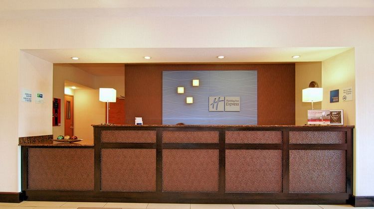 Holiday Inn Express Lobby