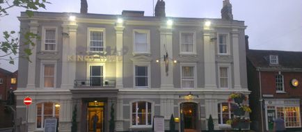 The King's Head Exterior