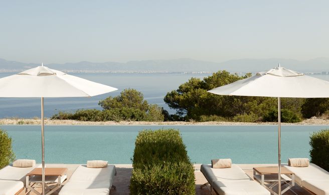 Cap Rocat Exterior