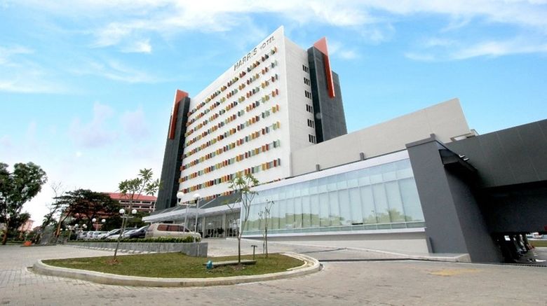 Harris Hotel Batam Center Exterior. Images powered by <a href="https://www.leonardoworldwide.com" target="_blank" rel="noopener">Leonardo</a>.