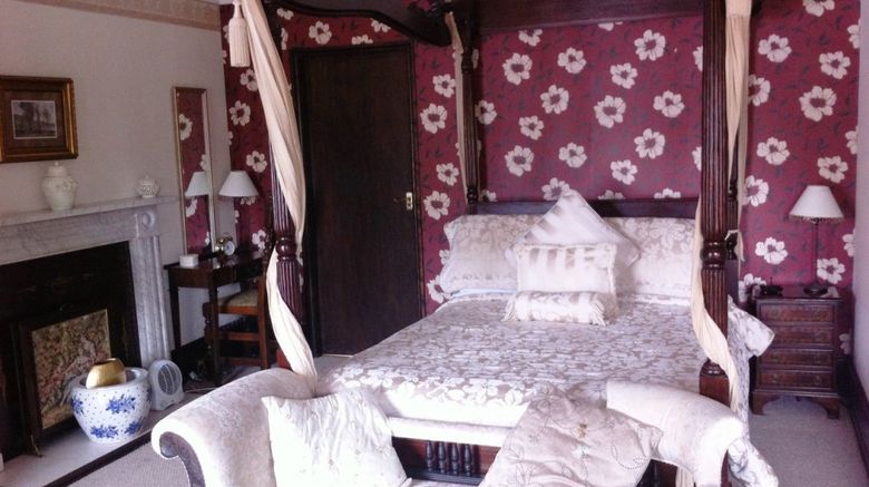 <b>Georgian House Hotel Room</b>. Images powered by <a href="https://www.leonardoworldwide.com/" title="Leonardo Worldwide" target="_blank">Leonardo</a>.