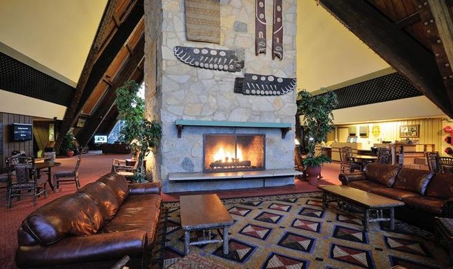 Hueston Woods Lodge & Conference Center Lobby