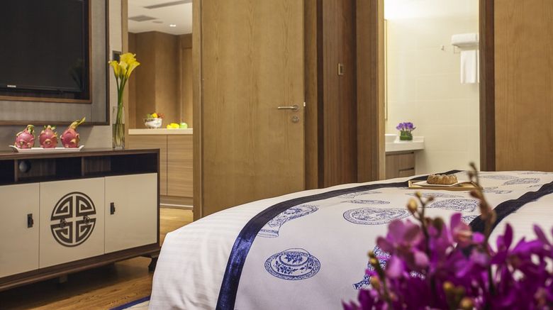 <b>Somerset Wusheng Wuhan Suite</b>. Images powered by <a href="https://www.leonardoworldwide.com/" title="Leonardo Worldwide" target="_blank">Leonardo</a>.