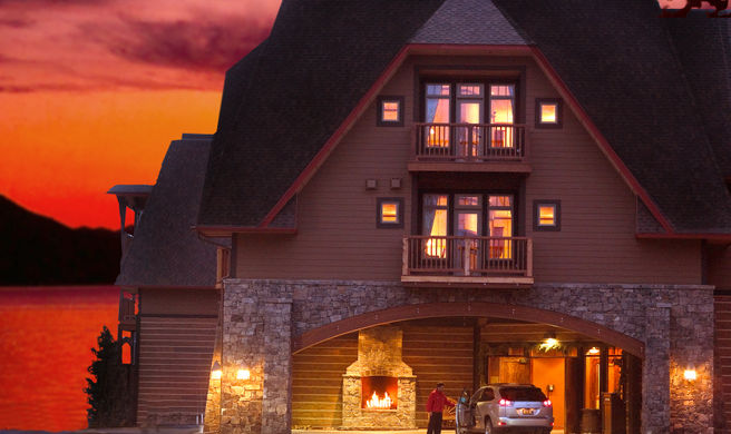 The Lodge at Whitefish Lake Exterior