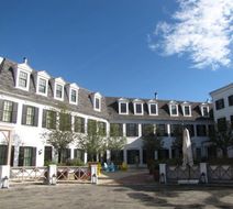Delamar Southport Exterior