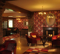Auburn Lodge Hotel Lobby