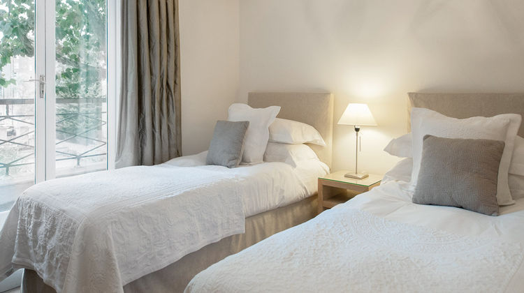 Europa House Room