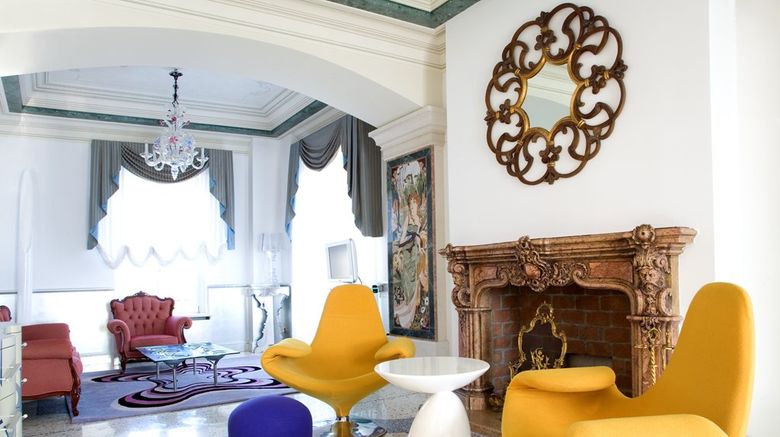 <b>Byblos Art Hotel Villa Amista Room</b>. Images powered by <a href="https://www.leonardoworldwide.com/" title="Leonardo Worldwide" target="_blank">Leonardo</a>.