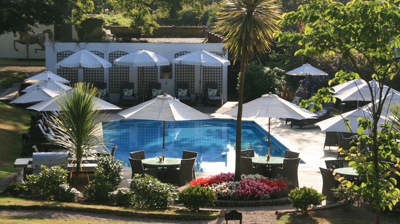 <b>Longueville Manor Pool</b>. Images powered by <a href="https://www.leonardoworldwide.com/" title="Leonardo Worldwide" target="_blank">Leonardo</a>.