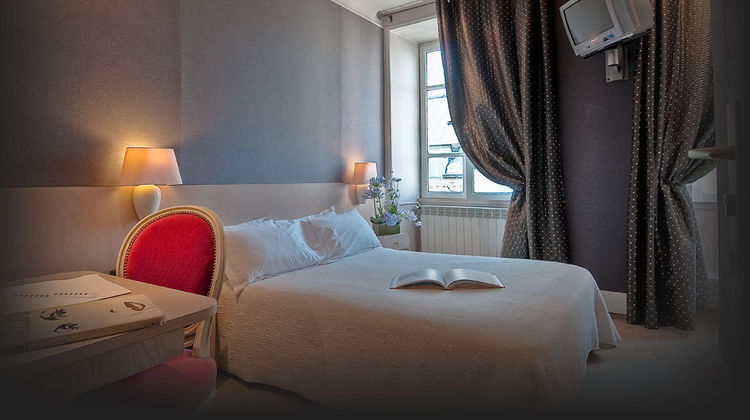 Odeon Hotel Room