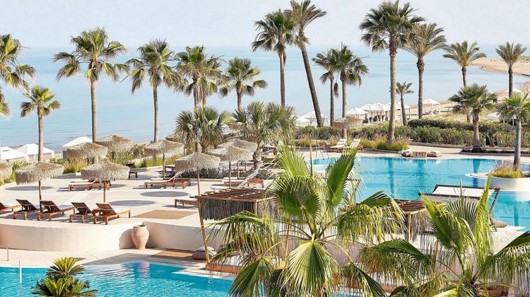 Olympia Riviera Thalasso Pool