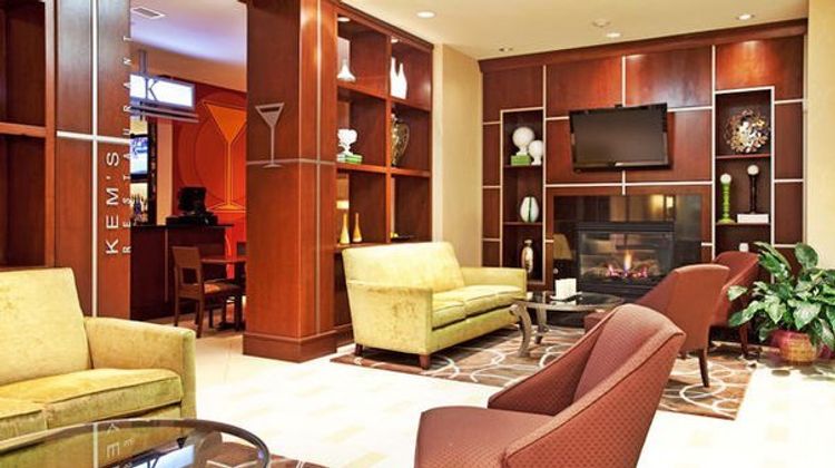 Holiday Inn Gulfport North Lobby