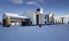 Cobblestone Inn & Suites
