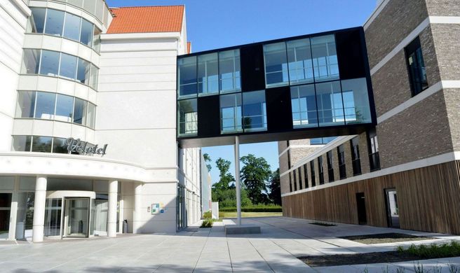 Velotel Brugges Exterior