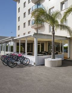 Hotel Simon