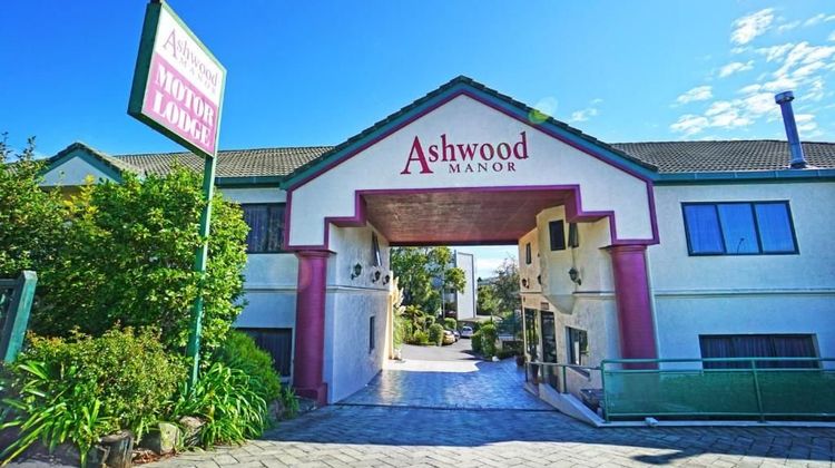 Ashwood Manor Lodge Exterior
