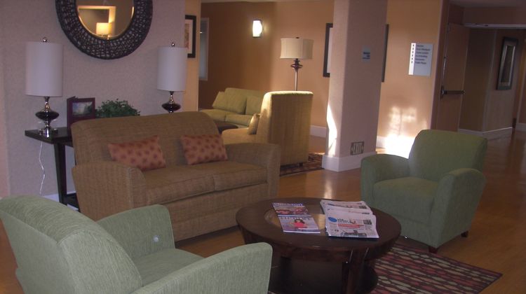 Holiday Inn Express Stockton Lobby