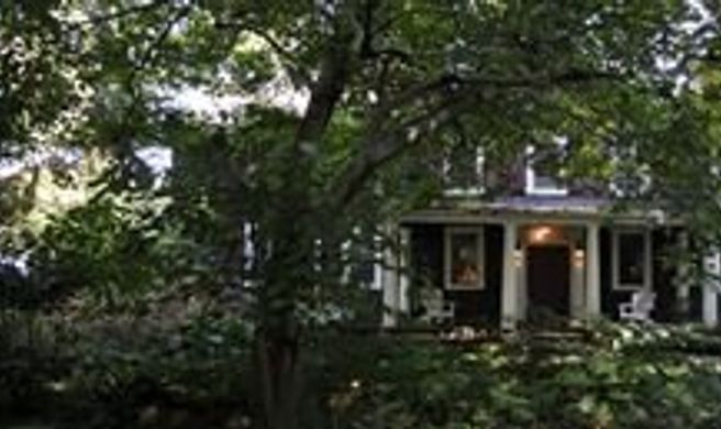 Buttermilk Falls Inn & Spa Exterior
