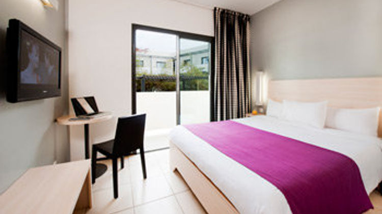 Business Hotel Dakar Room