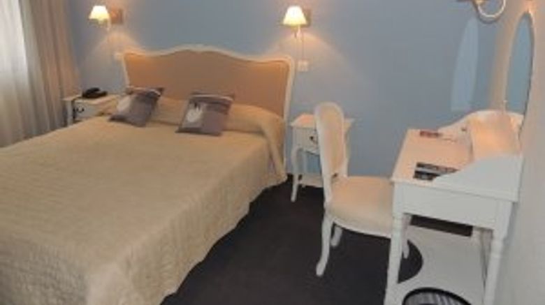 <b>Le Chalet Lyrique Room</b>. Images powered by <a href="https://www.leonardoworldwide.com/" title="Leonardo Worldwide" target="_blank">Leonardo</a>.