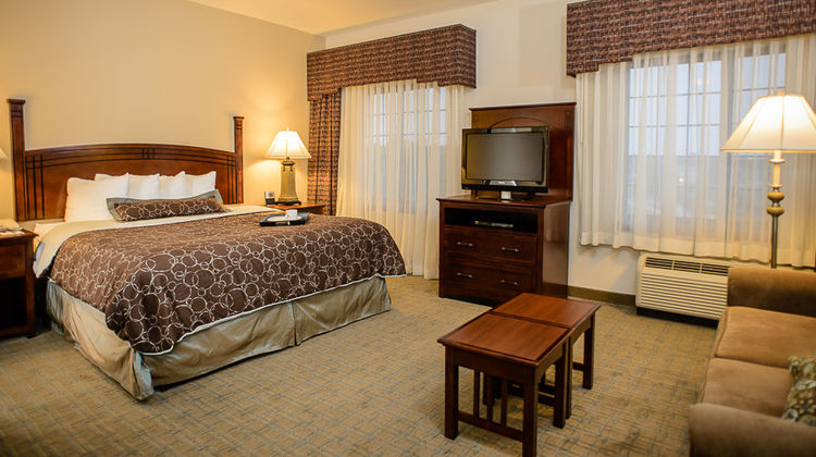 Staybridge Suites Houston-Clear Lake Suite