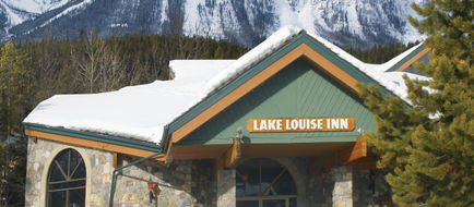 Lake Louise Inn Exterior
