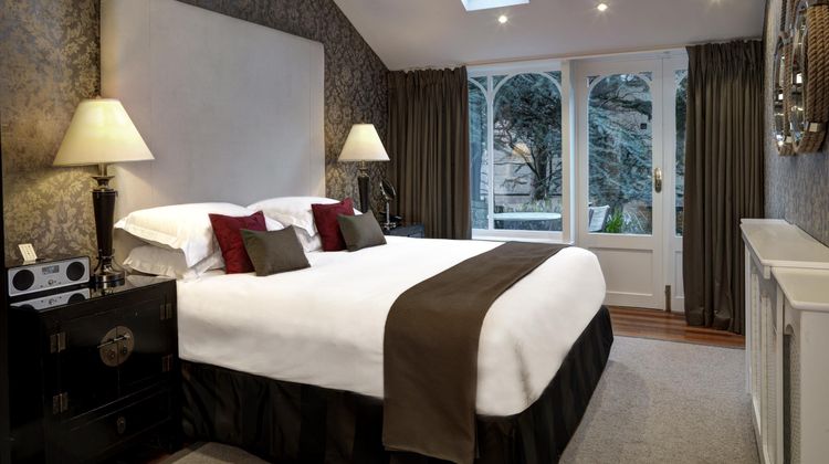 Nira Caledonia Suite