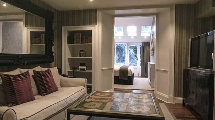 Nira Caledonia Suite