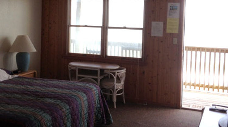 Cape Hatteras Motel Room