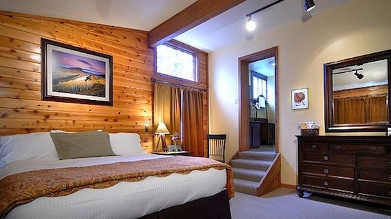 <b>Purple Mountain Bed & Breakfast & Spa Room</b>. Images powered by <a href="https://www.leonardoworldwide.com/" title="Leonardo Worldwide" target="_blank">Leonardo</a>.