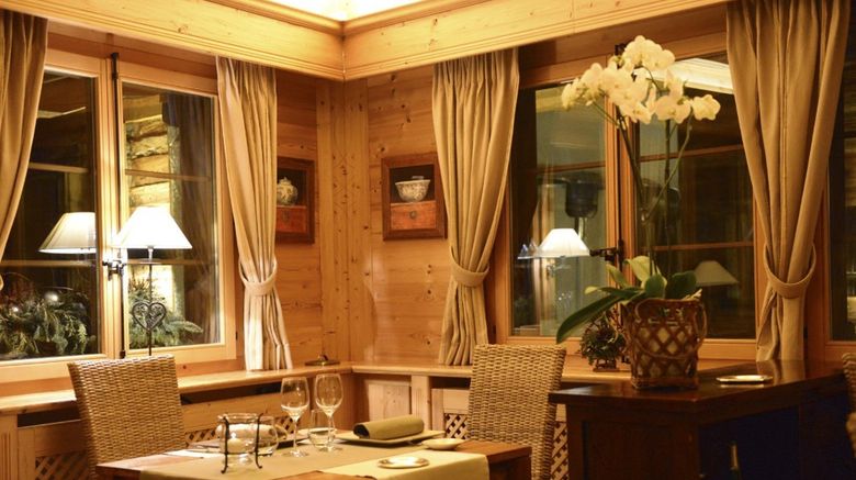 <b>Le Chalet d'Adrien Restaurant</b>. Images powered by <a href="https://www.leonardoworldwide.com/" title="Leonardo Worldwide" target="_blank">Leonardo</a>.