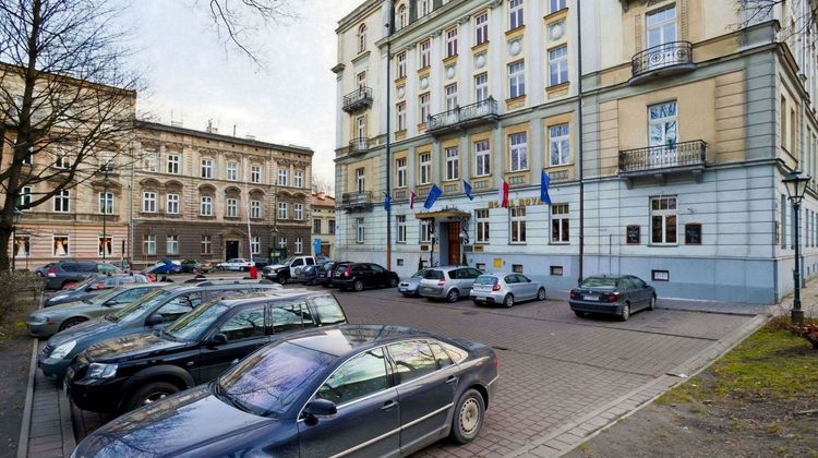 Royal Hotel Exterior