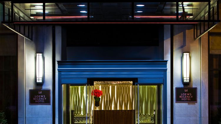 Loews Regency New York Exterior