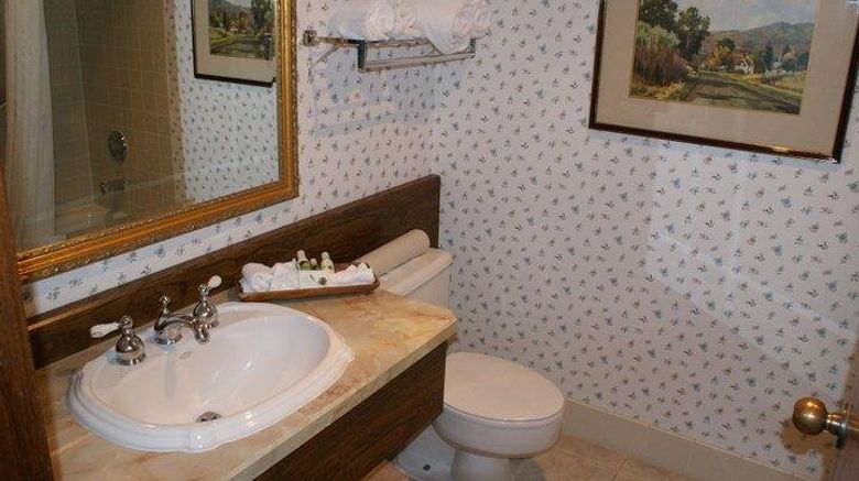 <b>Winnemucca Inn Room</b>. Images powered by <a href="https://www.leonardoworldwide.com/" title="Leonardo Worldwide" target="_blank">Leonardo</a>.