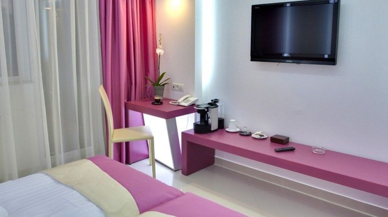 <b>Hotel Design Christina Room</b>. Images powered by <a href="https://www.leonardoworldwide.com/" title="Leonardo Worldwide" target="_blank">Leonardo</a>.