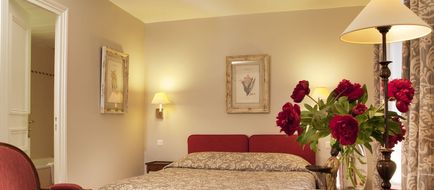 Hotel Le Relais Saint-Honore Room