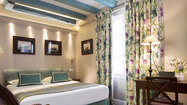 <b>Hotel Le Relais Saint-Honore Room</b>. Images powered by <a href="https://www.leonardoworldwide.com/" title="Leonardo Worldwide" target="_blank">Leonardo</a>.