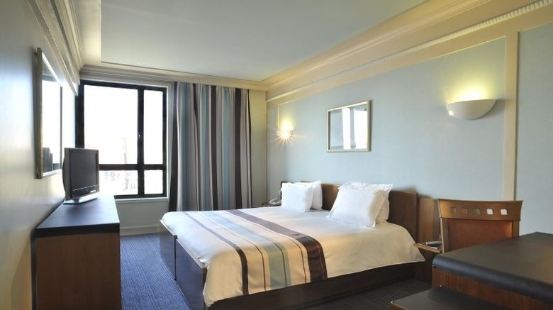 <b>Hotel Art Deco Euralille Room</b>. Images powered by <a href="https://www.leonardoworldwide.com/" title="Leonardo Worldwide" target="_blank">Leonardo</a>.